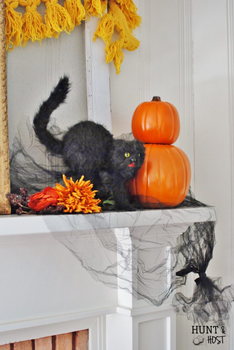 Halloween decorations vintage style huntandhost.net