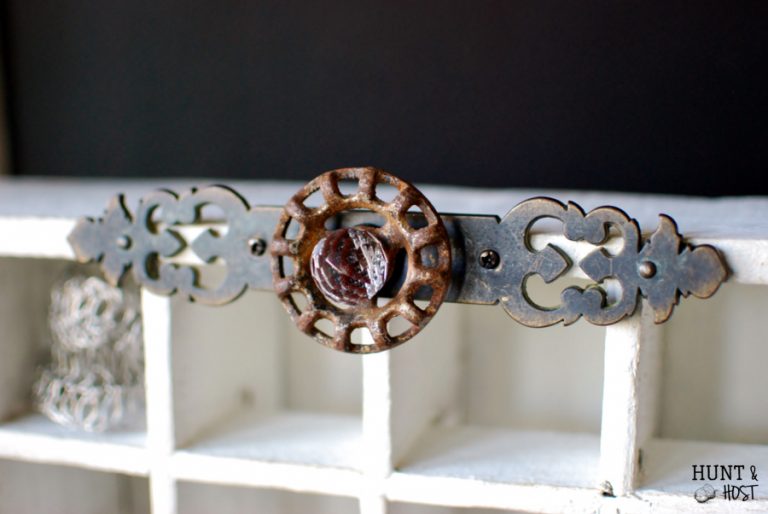 Soda Crate Jewelry Organizer. #junkReVision Challenge. huntandhost.net