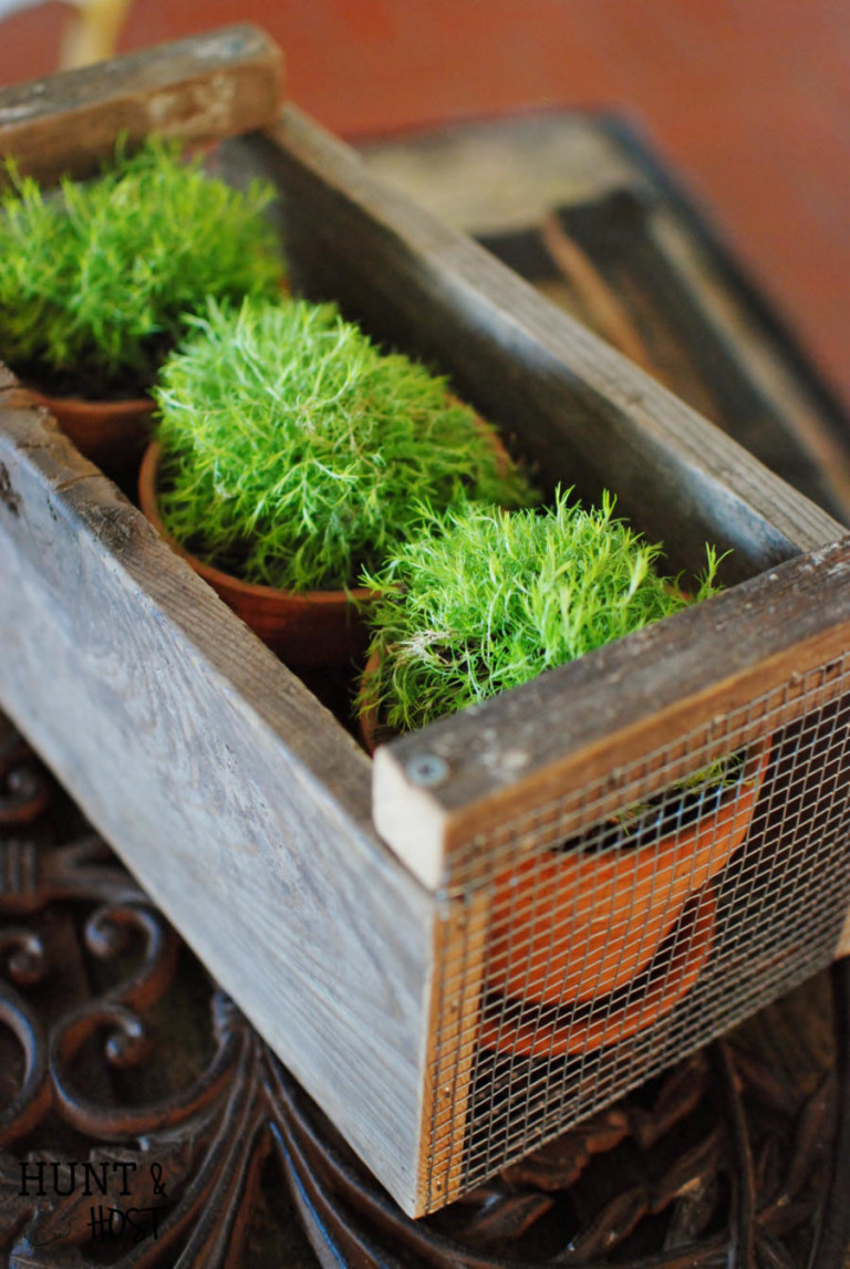 Magnolia Market inspired farmhouse crate DIY tutorial. Get Fixer Upper style on the cheap!