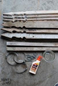 Magnolia Market inspired farmhouse kitchen message board out of fence pickets by www.huntandhost.net