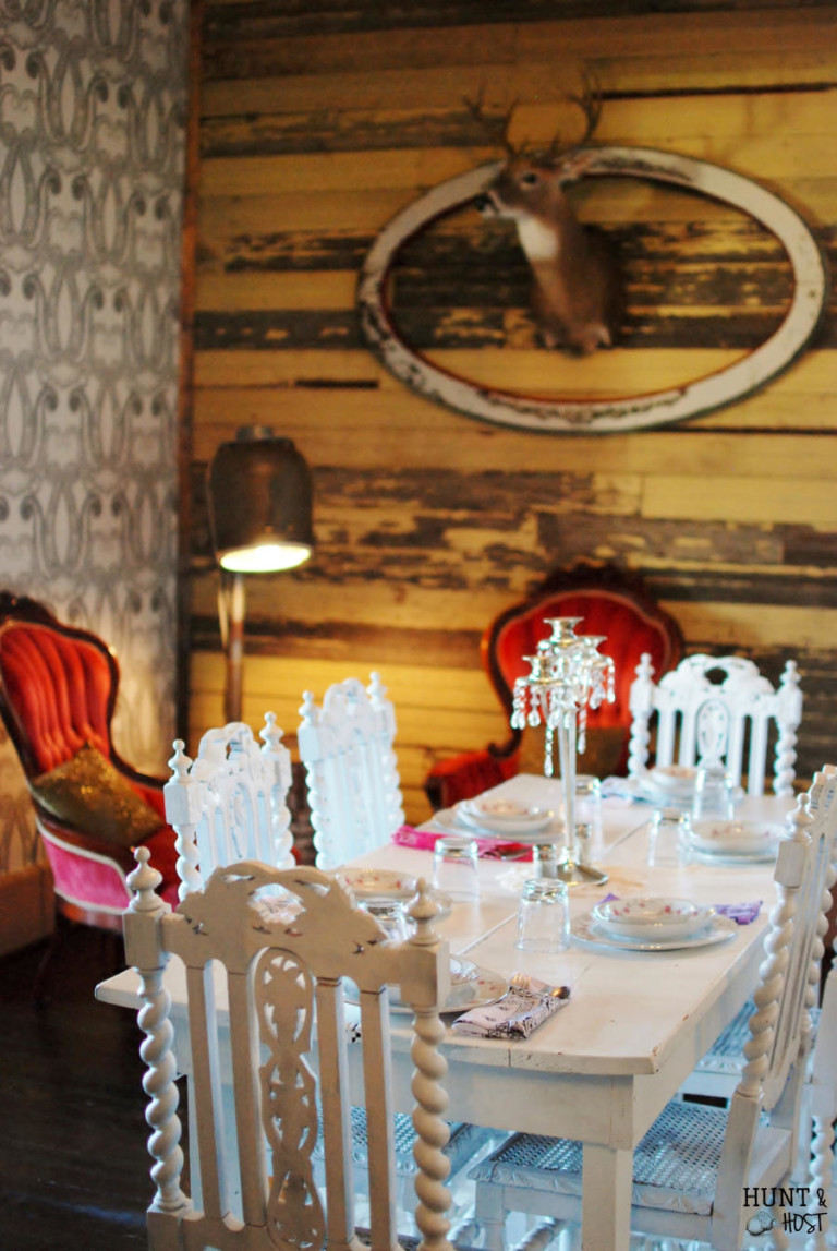 The Ladysmith, Miranda Lambert's popular Hotel B&B designed by Phara Queen will delight you with great hospitality. here are some hospitality tips to get The Ladysmith look at home from www.huntandhost.net