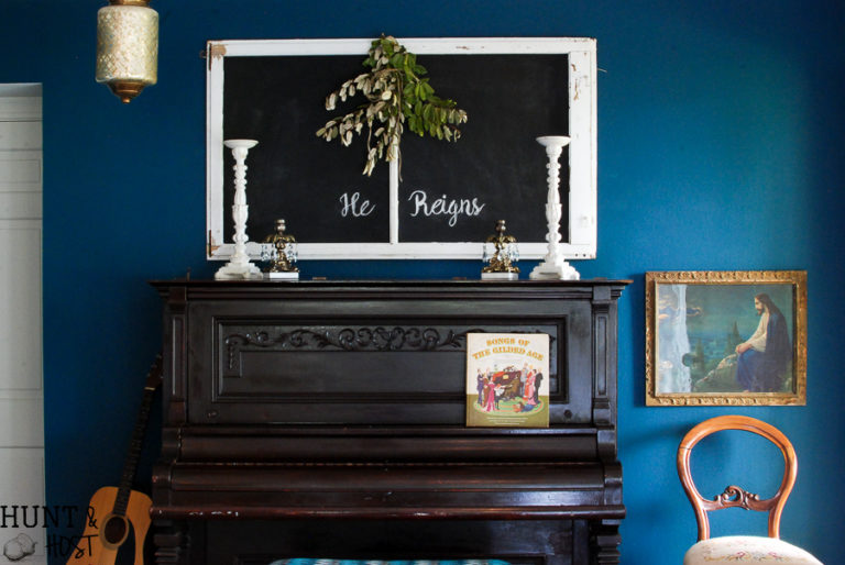 DIY chalkboard lettering like a pro! This easy tip will have you stepping up your chalkboard game in no time.