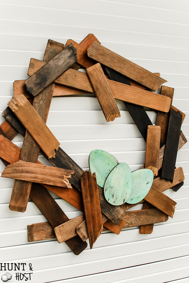 Turn an old shutter into a simple bird nest wreath to show off in your nest. Perfect spring inspiration inspired by our feathered friends!