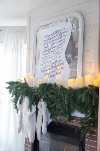 These free printable scripture art pieces will help you decorate with bible verses quick and easy, they also make the perfect affordable and thoughtful gift!