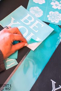 Everything you need to know about Chalk Couture. How to do your first Chalk Couture project quickly!