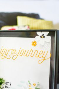See how to change the color of a gold picture frame and update your old picture frame with a fresh new look. This sweet typography bicycle art is perfect for spring and great inspirational wall art!