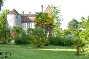 Visit the french countryside through pictures of this rustic trip in Southern France. A stunning French Chateau serves as the backdrop of an off the beaten path vacation of a lifetime!
