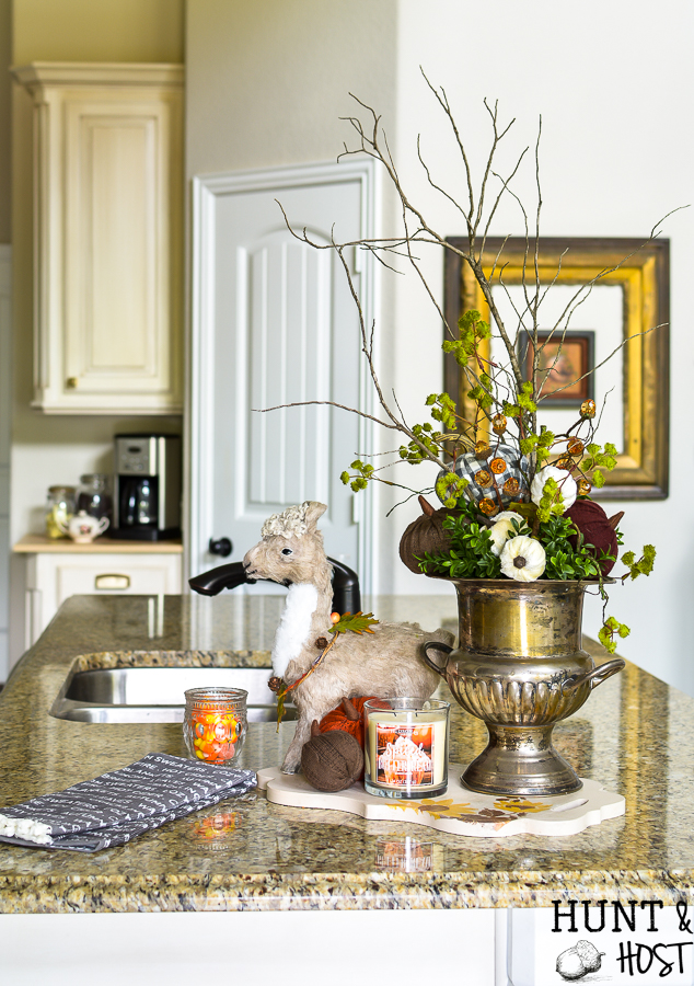 An easy DIY tray for fall decorating using paper napkins from JOANN. Create a simple fall vignette with a few pumpkins, floral stems and vintage silver to add a touch of fall cozy to your home #handmadewithjoann #ad #falldecorating #traydecorating #fallcraft #fallvignette #fallfoliage