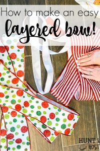 Learn how to make a beautiful and easy Christmas bow tree topper to update your Christmas decoration. This home tour highlights classic heirloom Christmas ornaments and decorating given a fresh update with new ribbons and garland. #handmadewithJOANN #Christmasupdate #bowmaking