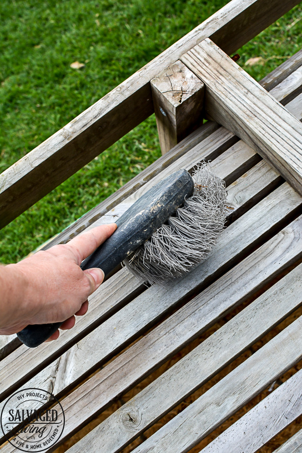 Watch this family heirloom porch swing get a makeover using a paint sprayer. I have some tips for using a paint sprayer that will help you paint your outdoor furniture like a pro! #paintsprayer #goodtips #outdoordecor #paintedfurniture #furniturepainting #porchswing #paintedporchswing #paintliekapro