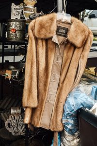 Vintage trends come and go, this list of the hot finds from the Spring 2019 Round Top Antiques Fair will help you keep your eyes peeled for the lasted decorating trends when you are out thrifting. Be on the lookout for silver tea pots, ladders, fur coats, tin cans, vintage photograph, vintage game pieces, antique bird cages and large canvas prints to name a few! #roundtopantiques #vintagetrends #warrenton #junkgypsy #huntandfind #thriftedfinds #roadtrip #Antiques #vintagefur #oldphotos #antiquesilver #corbels