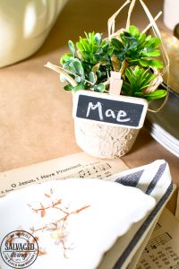 Mix vintage and dollar store finds for the perfect garden tablescape, feel like you are dining at a gorgeous garden party every night and it's inexpensive! #dollarstorediy #dollarstoretable #99centstoreDIY #99centstore #99centstoredecor #vintagegarden #vintagetablesetting #swandecor
