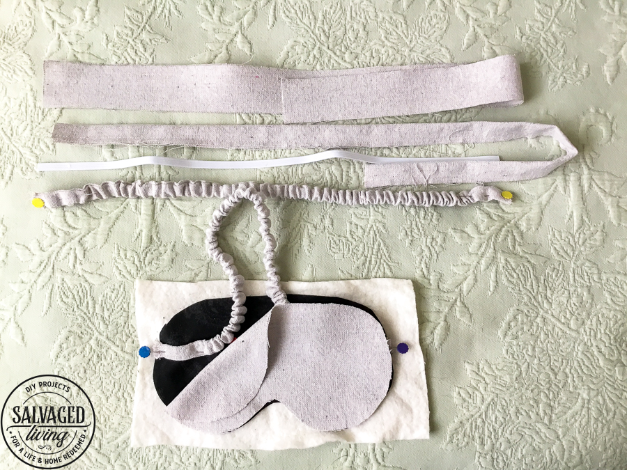 DIY eye mask tutorial. Grab this free pattern to make a sllep mask for your get together. Great for women's get togethers, DIY gifts and Christian friend presents. #DIYgift #sleepmask #CuteEyemask #womengift #swagbagidea #dreambig #cricutproject #vinylletters