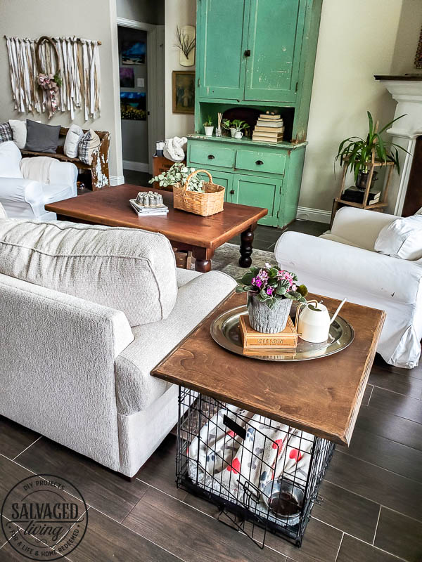 Learn how to build a tabletop for your dog crate or kennel and make an eyesore of a pet product into pretty pet furniture! #stylishpetdecor #petideas #dogcrate #dogkennelfurniture