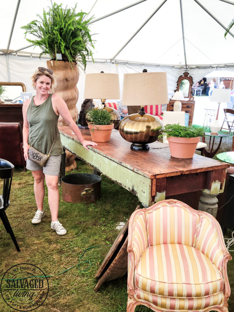 The vintage trends found at the Brimfield Antique Flea Market in Massachusetts. Be on the lookout for these vintage finds to use in your home decor. #vintagedecor #fleamarket #decor trends #vintagestyle