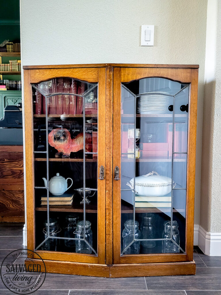 An old antique cabinet gets a transformation makeover with ease, Rust-Oleum's Chalk Finish Spray Paint in Blush Pink adds a soft and sweet touch to my home! See how easy this furniture makeover is with this easy to use spray chalk paint, it makes furniture painting a breeze. #rustoleum #rustoleumimagine #chalkspray #upcycled #upcycledfurniture #sponsored