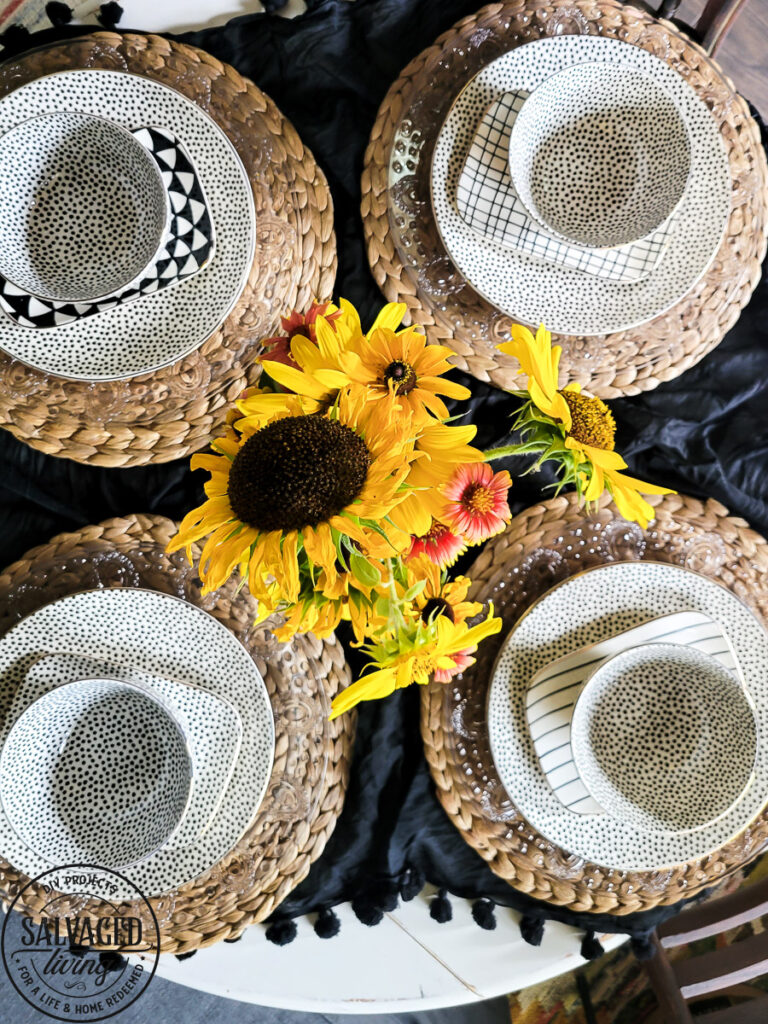 I got new dishes at Wal-Mart. It was time to freshen up after my divorce and throw out the old plates that were a wedding gift 20 years ago. I love these fun spunky new dishes for our everyday wear. Not to mention they are so affordable! #walmartfind #tableware #placesetting #newdishes #tablescape 