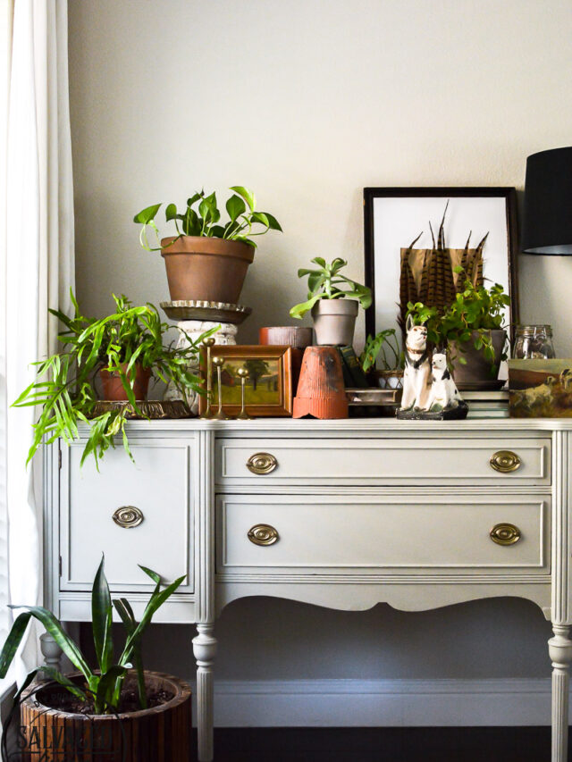 cropped-thrifted-buffet-makeover-bedroom-decorating-idea-3.jpg
