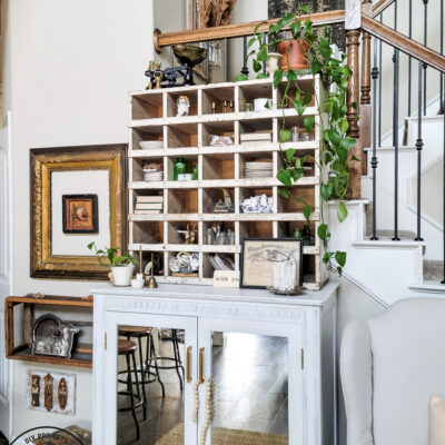 How to Decorate A Vintage Cubby
