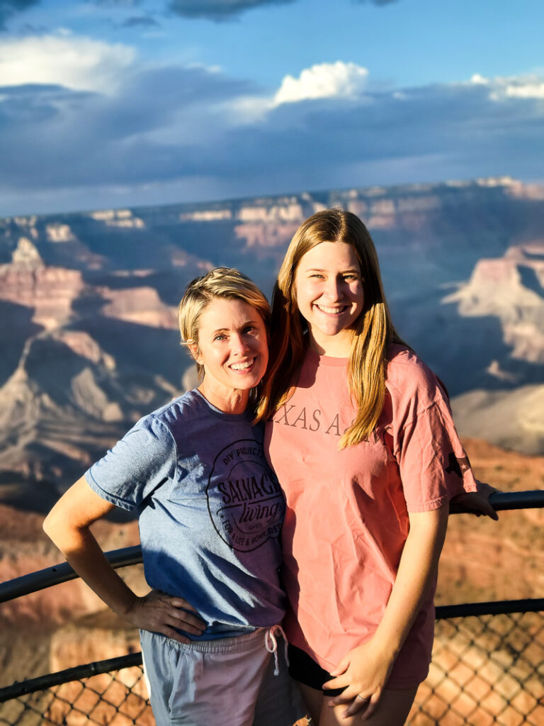 An RV vacation to the Grand Canyon, follow along on our Grand Canyon vacation adventure and see how this single mom took her kids on an epic road trip! #grandcanyonrv #singlemomtrip 