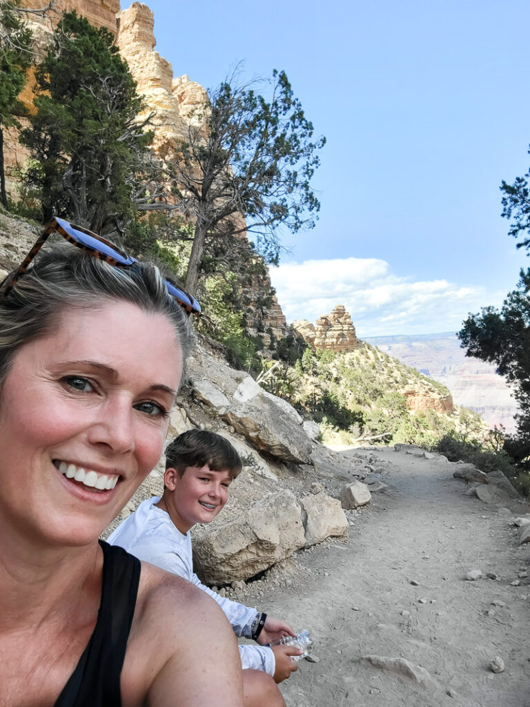 An RV vacation to the Grand Canyon, follow along on our Grand Canyon vacation adventure and see how this single mom took her kids on an epic road trip! #grandcanyonrv #singlemomtrip 