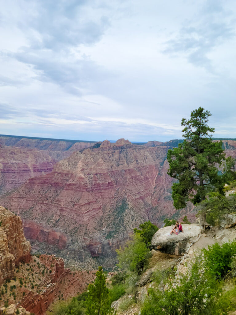 An RV vacation to the Grand Canyon, follow along on our Grand Canyon vacation adventure and see how this single mom took her kids on an epic road trip! #grandcanyonrv #singlemomtrip