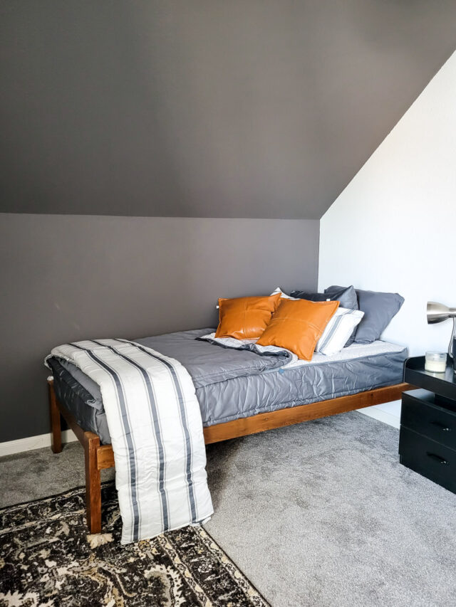 cropped-beddys-for-teenage-boys-room-modern-casual.jpg