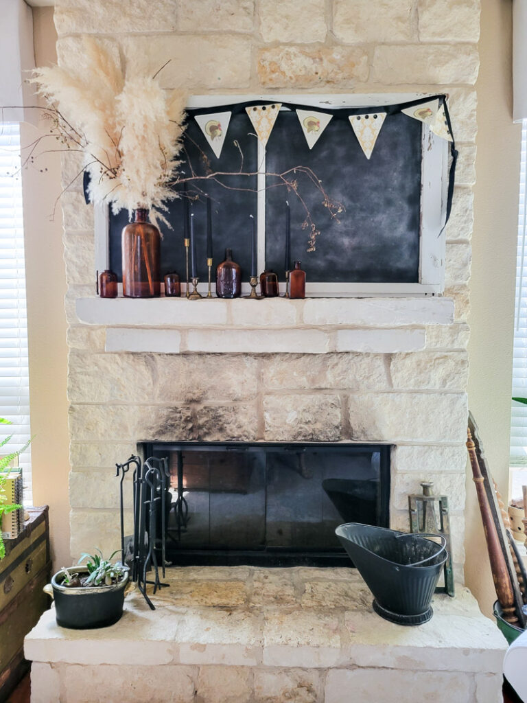 free printable vintage turkey garland for fall decor, use this free digital download for fall plus a ton of other free fall decor ideas to create a cozy fall home! Perfect for Thanksgiving decorating! #freedownload #digitalart #fallgarland #vintagefall #vintagethanksgiving