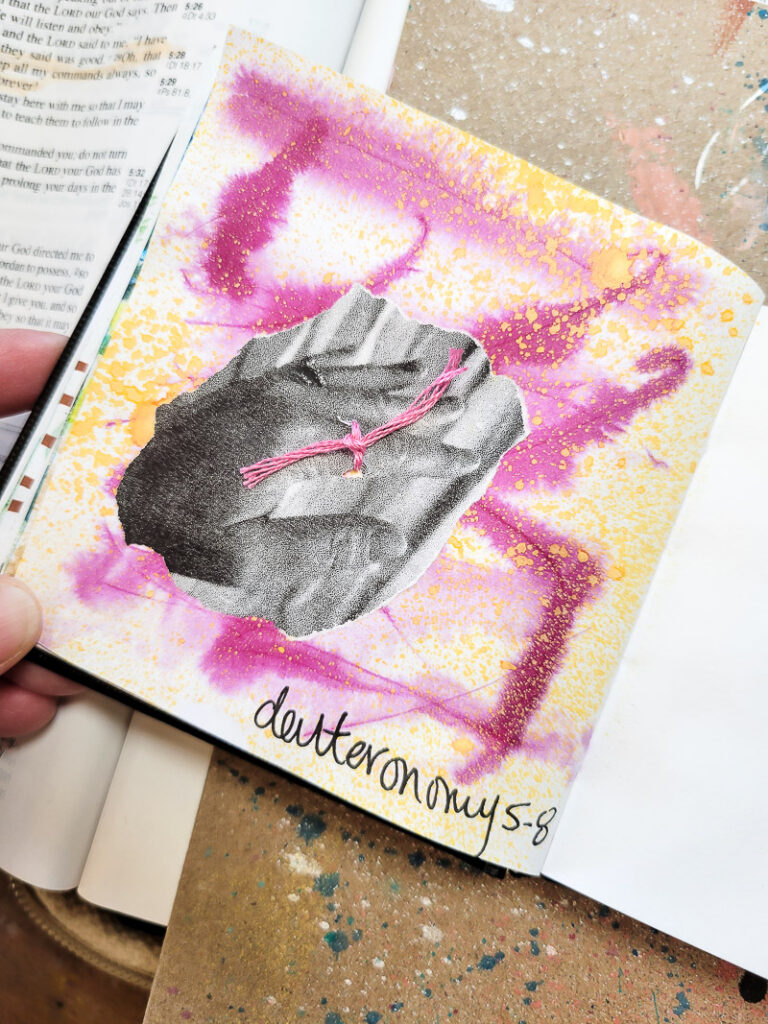 Bible journaling ideas and tips for beginners. Turn scripture to art for a deeper reaching quiet time practice! #faithart #christianartist