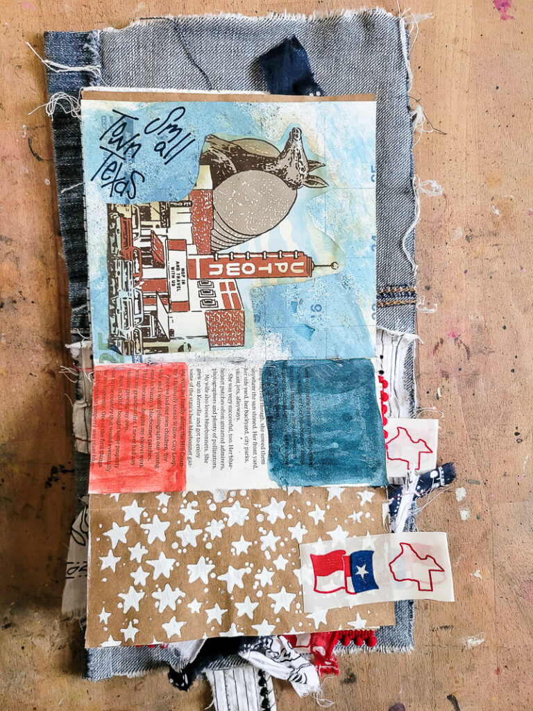 Grab some inspiration for your DIY junk journal of Texas. This is a great gift idea for someone missing their home state, a travel journal or just a vacation scrapbook! #journaling ideas #vacationscrapbook #DIYtraveljournal