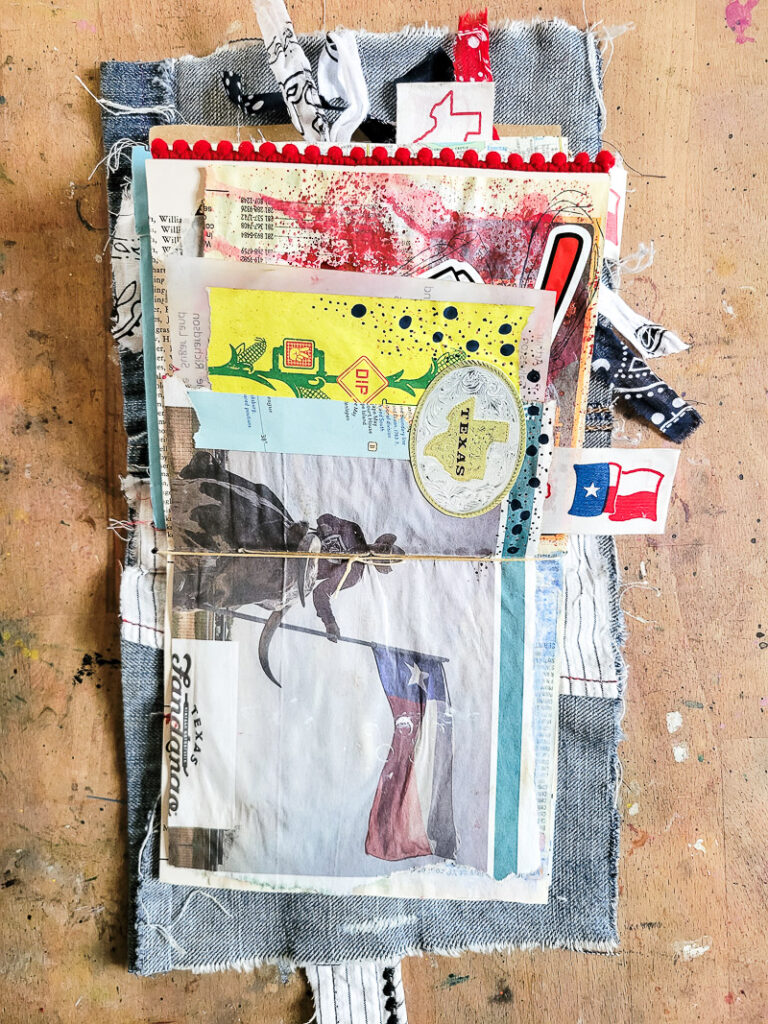 Grab some inspiration for your DIY junk journal of Texas. This is a great gift idea for someone missing their home state, a travel journal or just a vacation scrapbook! #journaling ideas #vacationscrapbook #DIYtraveljournal