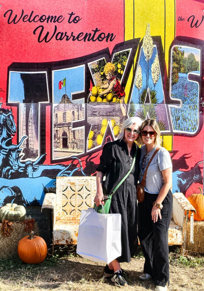 Vintage lovers, get ready! I’ve got your inside look at what’s trending at Round Top, Texas. See how this antique show has evolved from dusty fields to designer finds—and why it’s still one of the most inspiring places you’ll ever visit.