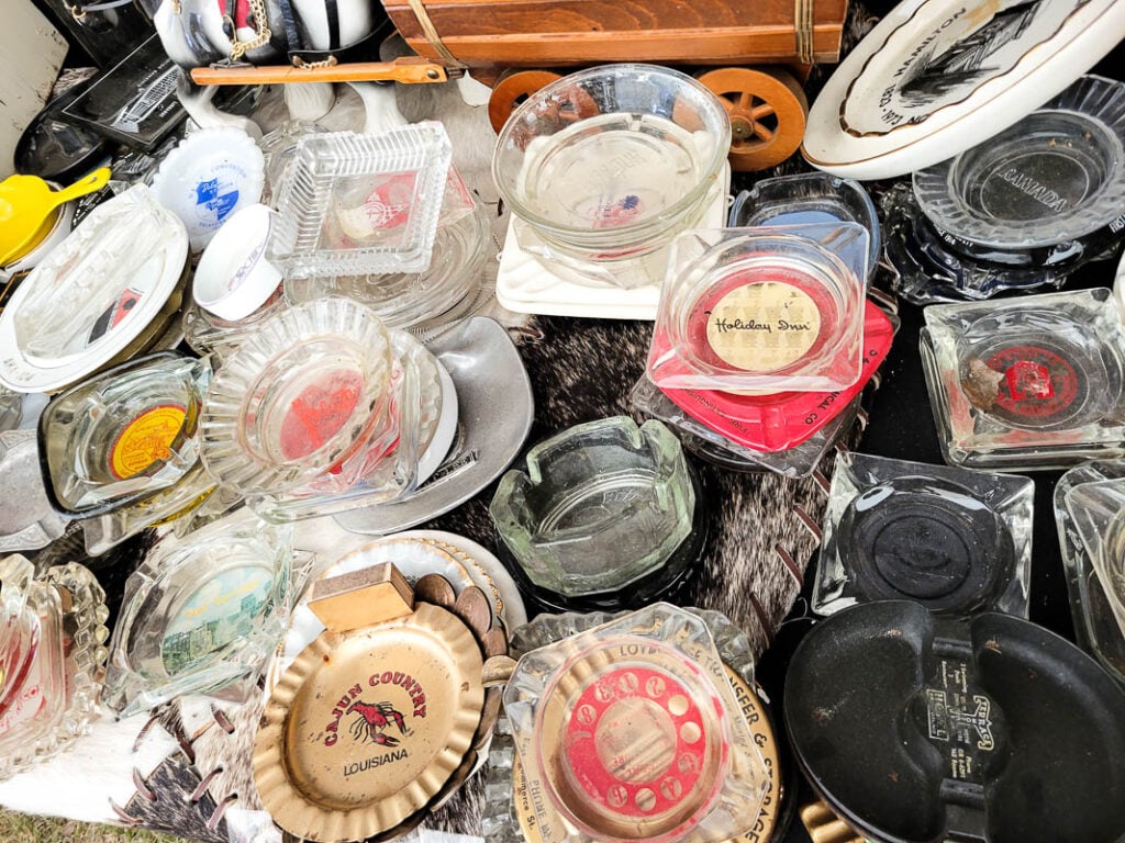 Headed to Round Top? Don’t miss this honest recap from a 20-year regular. Get the scoop on the best trends, hidden gems, and what to expect before you go. The prices may have changed, but the charm (and people watching!) are still on point.