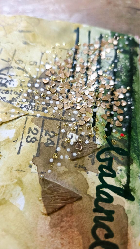 Chunky mixed media journaling ideas for adding heavy texture and layers to junk journals, Bible journaling, and faith art journaling. Creative DIY techniques using fabric, cardboard, stitching, embellishments, and collage for textured journal pages.