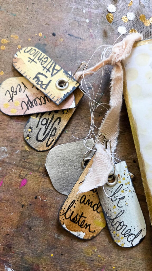 Creative chunky texture ideas for mixed media journaling, junk journals, and Bible journaling. Beginner friendly faith art techniques using layered embellishments, dimensional collage, textiles, and DIY texture ideas for bold creative journal pages.