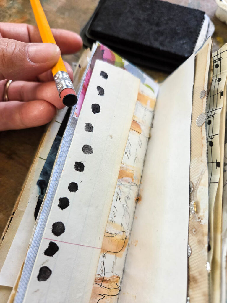 What can I use as a stamp? Ever ask that? Try this list of stamp ideas from common object you have around the house, perfect for budget friendly mixed media journaling.
